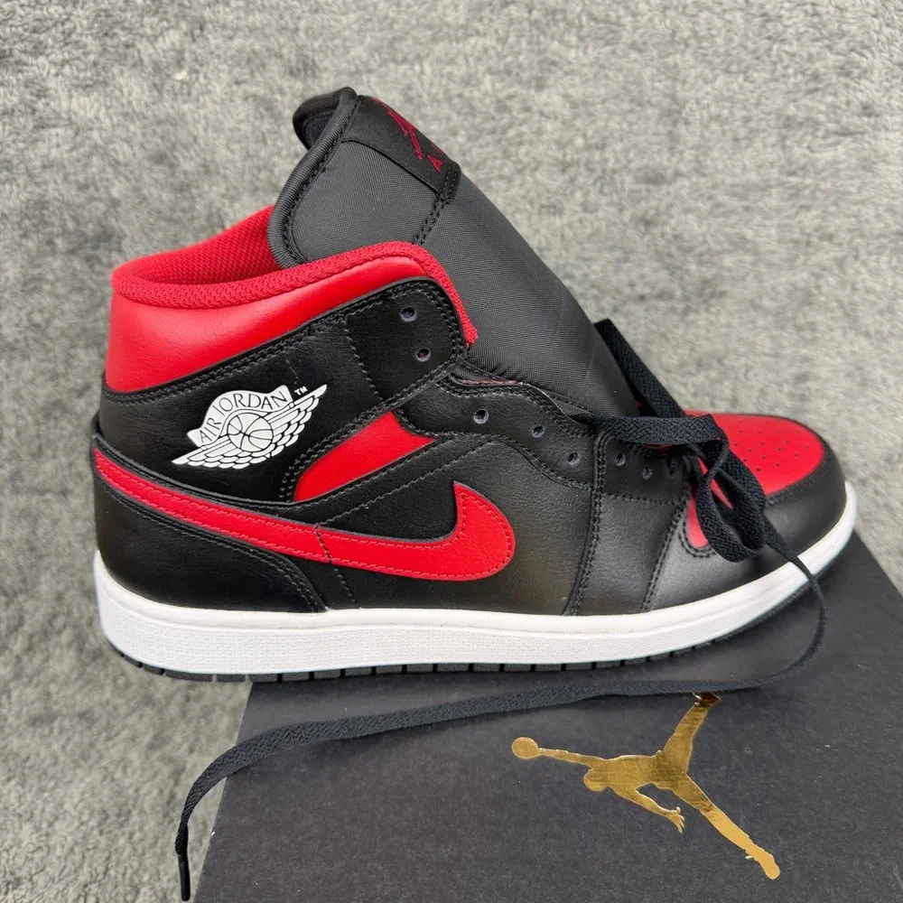 Air Jordan 1 Mid Bred Twist Mens Size 10 (DQ8426-067) Red White Black
